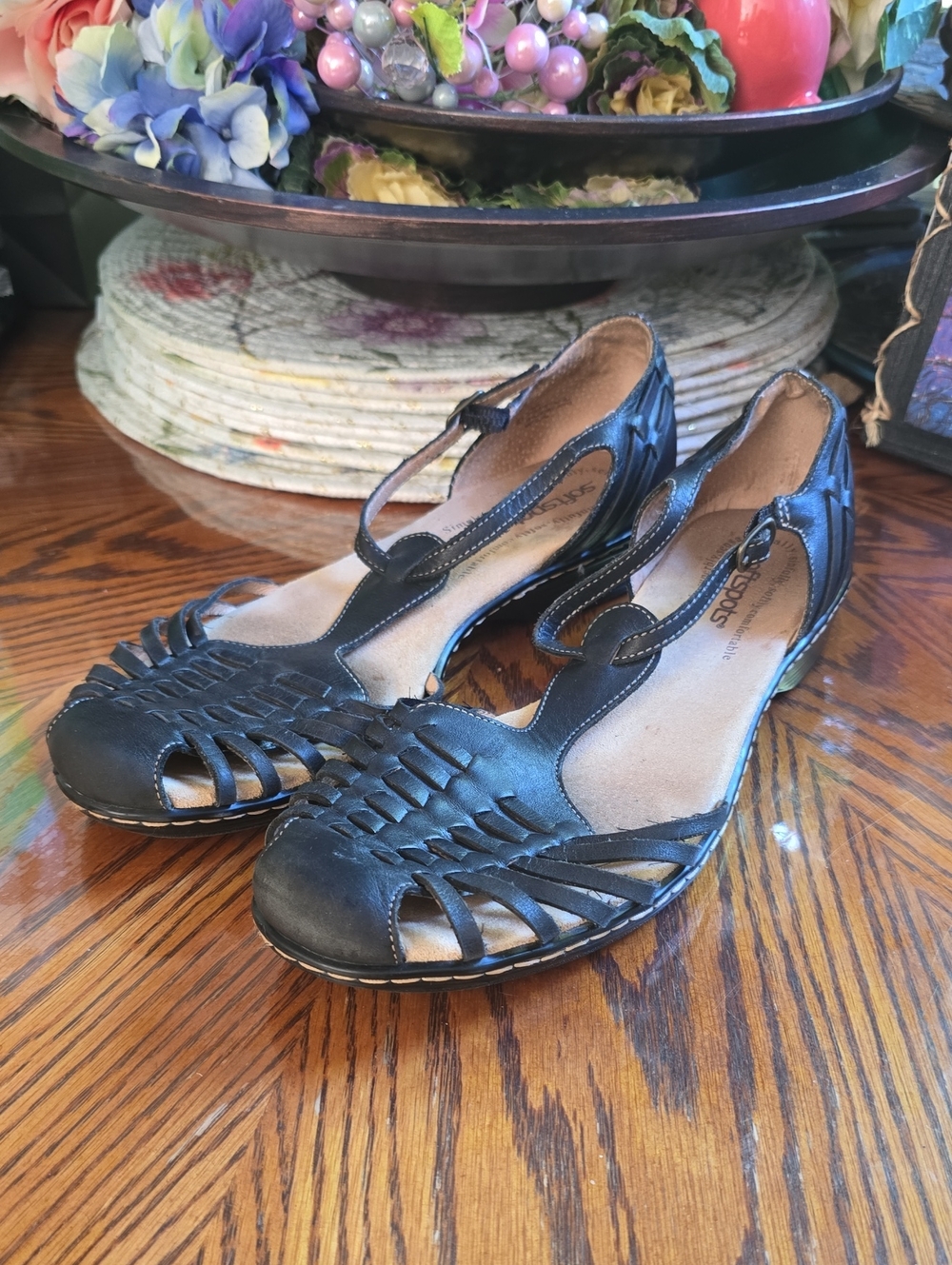 Softspots Flat Leather Sandals
